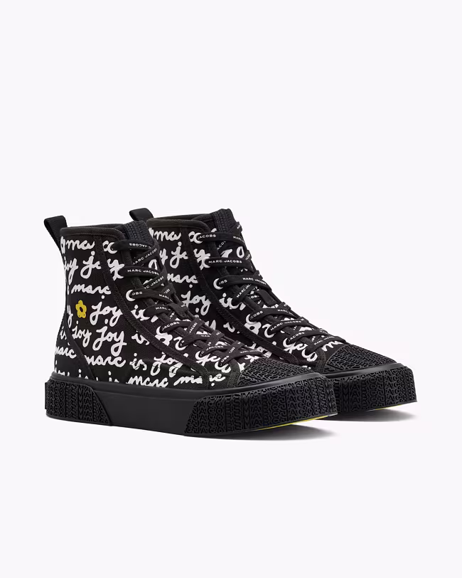 MARC JACOBS The Marc Is Joy Canvas Sneaker