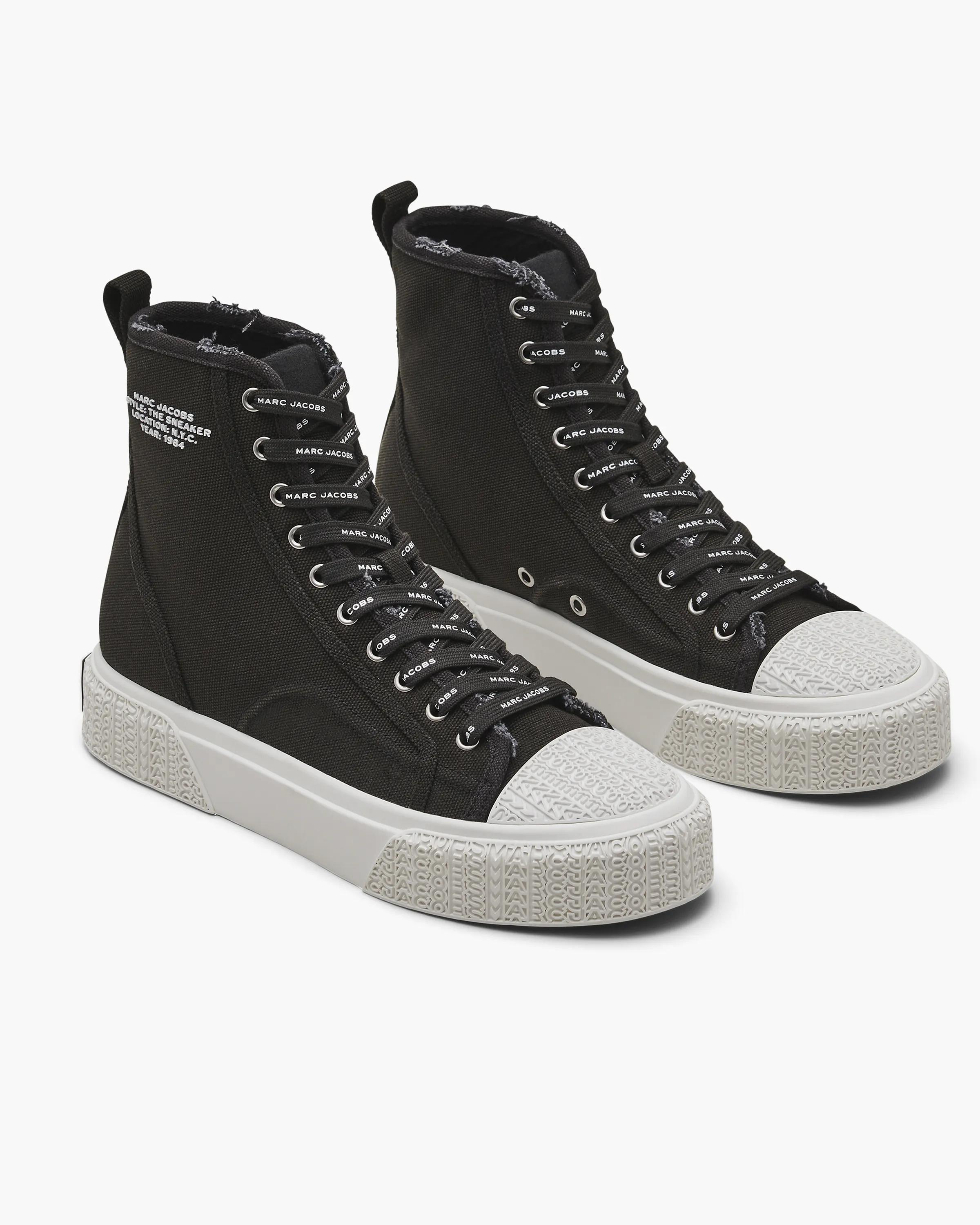 MARC JACOBS Marc Jacobs The High Top Sneaker in Black, Size 40